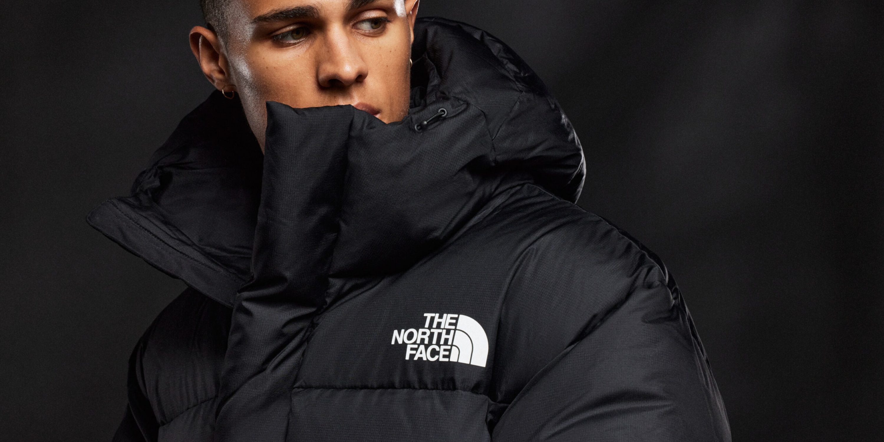 TNF_FW22_Remastered_HMLYN_Parka_Blk_Full_Friend_1786